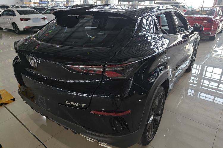 Used Changan UNI-T 2020 1.5T Prestige Version
