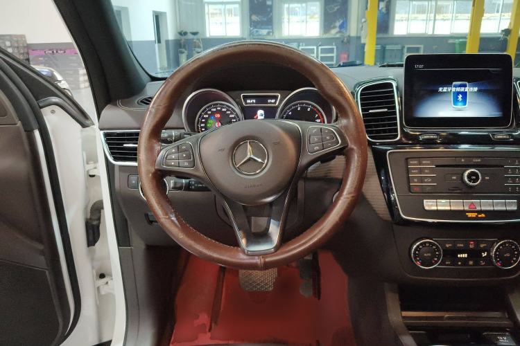 Used Mercedes-Benz GLE 2018 GLE 320 4MATIC Dynamic Edition Collector's Edition
