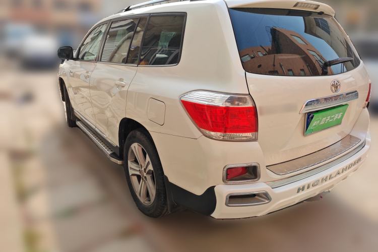 Used Toyota Highlander 2012 2.7L Two-Wheel Drive 7-Seater Luxury Edition