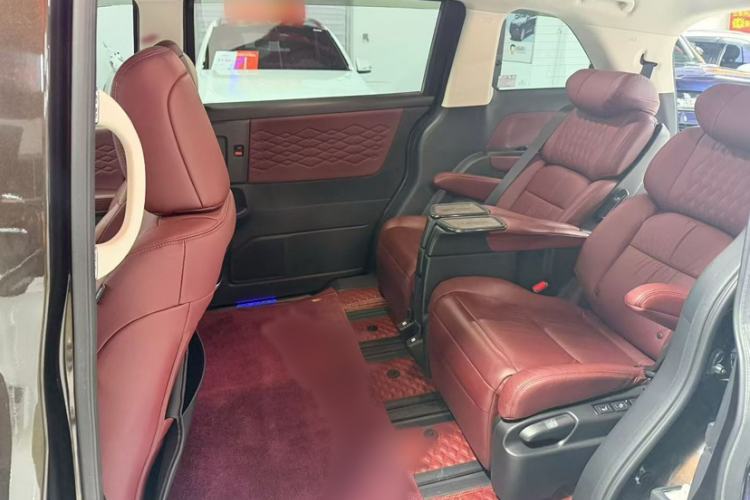 Used Honda Elysion 2022 2.0L eHEV Prestige Edition
