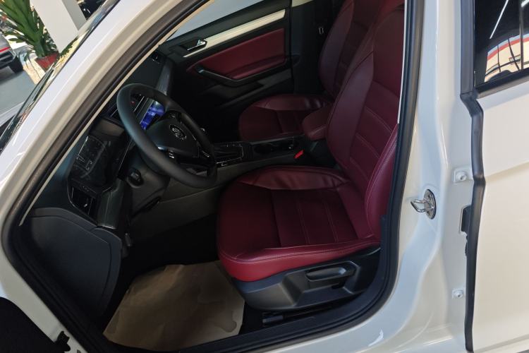 Used Volkswagen Lamando 2021 230TSI DSG Fashion Edition
