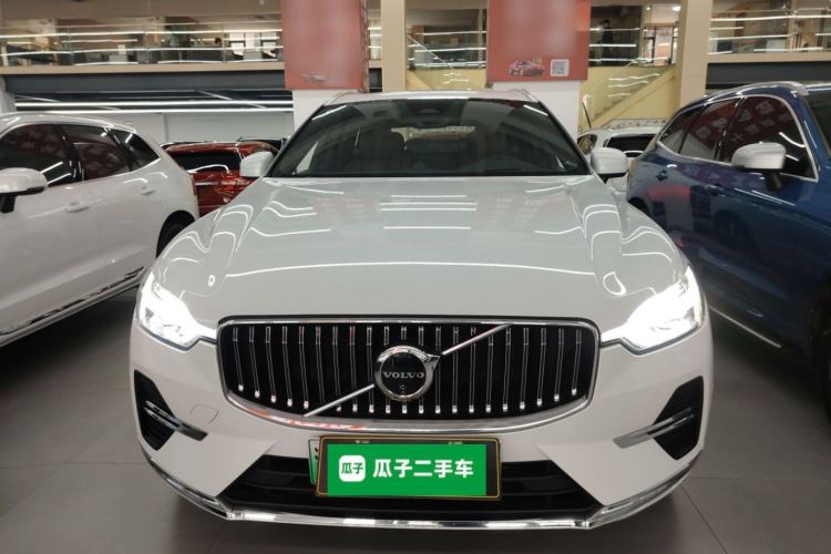 Used Volvo XC60 New Energy 2024 T8 Plug-in Hybrid Long-Range All-Wheel Drive Smart Luxury Edition
