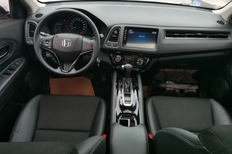 Used Honda Vezel 2020 1.5L CVT Pioneer Edition
