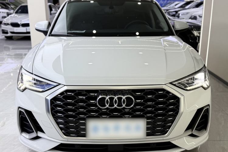 Used Audi Q3 Sportback 2020 40 TFSI Fashion Model

