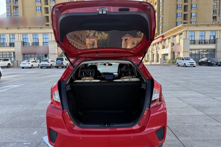 Used Honda Fit 2016 1.5L LXS CVT Comfort Sunroof Version
