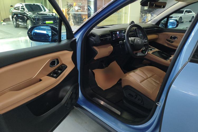 Used Nio ES8 2018 355 km Base Version 7-Seater Edition