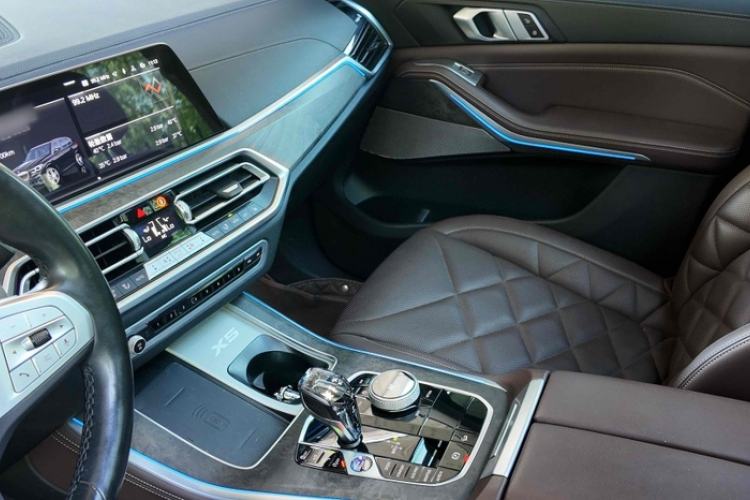 Used BMW X5 2022 Restyled xDrive 30Li Luxury Version M Sport Package