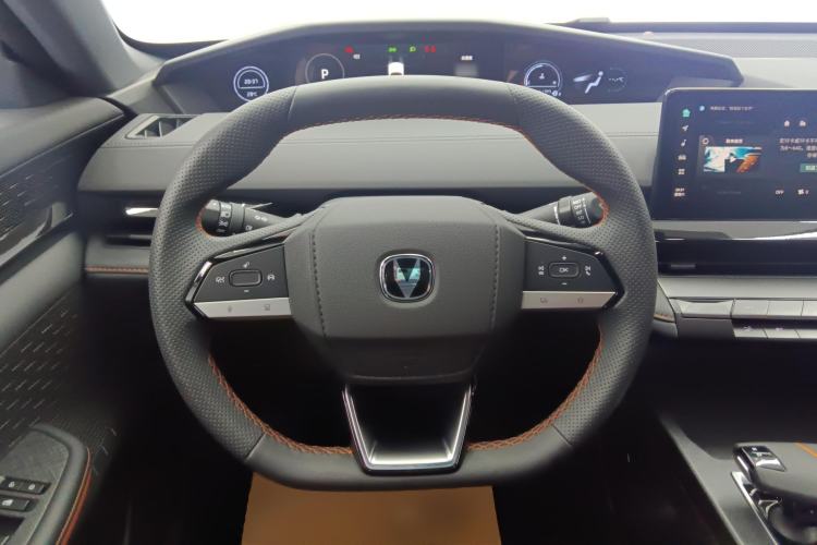 Used Changan UNI-V 2023 1.5T Premium Model
