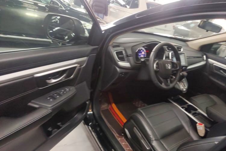Used Honda CR-V 2021 240TURBO CVT 2WD Comfort Version