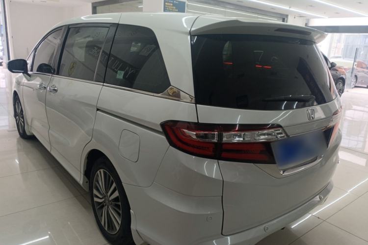 Used Honda Odyssey 2018 2.4L Luxury Edition
