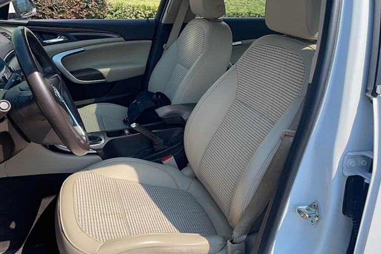 Used Buick Regal 2014 2.0L Leading Fashion Edition
