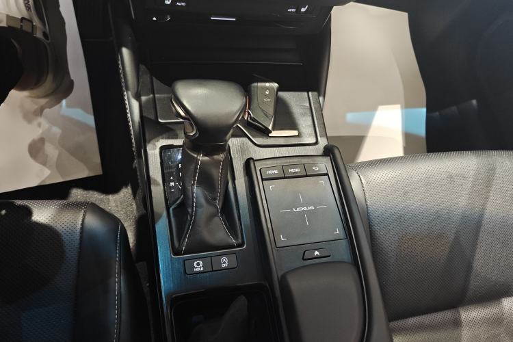 Used Lexus ES 2020 200 Excellence Edition