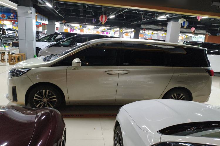 Used Buick GL8 2021 ES Landtrek 653T Comfort Edition