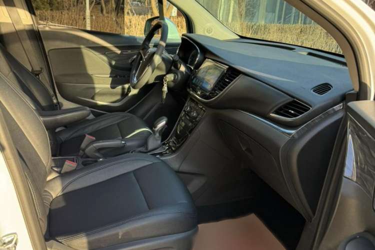 Used Buick Encore 2018 18T Automatic Two-Wheel Drive Urban Leading Model
