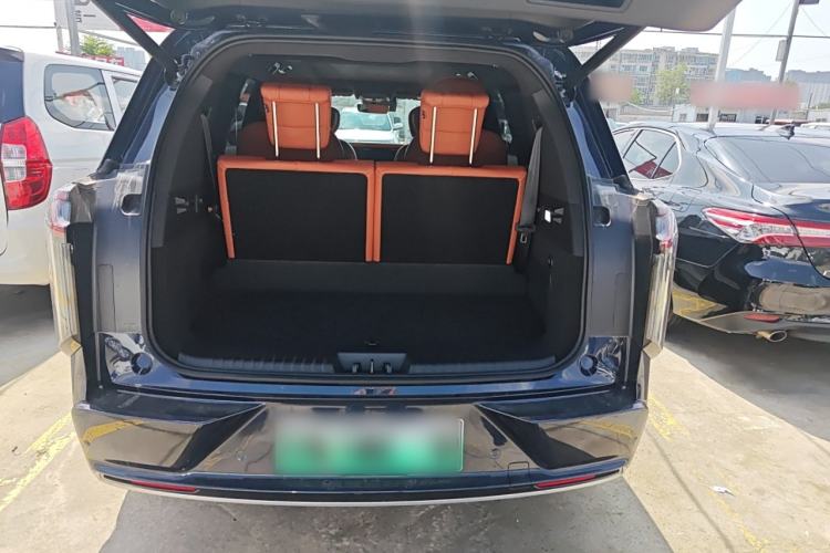 Used  Lanyue C-DM 2025 180 Ultra-Long Range Ultra All-Wheel Drive 6-Seater
