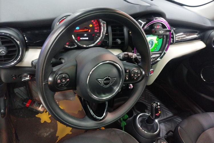 Used MINI MINI 2020 1.5T ONE PLUS Five-Door Edition
