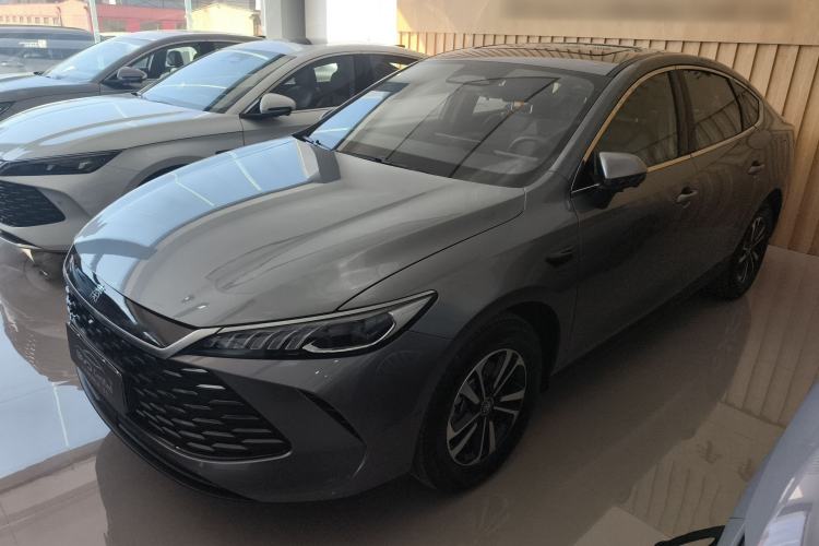 Used BYD Qin PLUS 2025 DM-i Smart Drive 120KM Superior Model