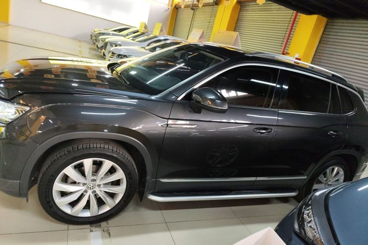 Used Volkswagen Tayron 2020 330TSI Two-Wheel Drive Luxury Connected Pro Edition
