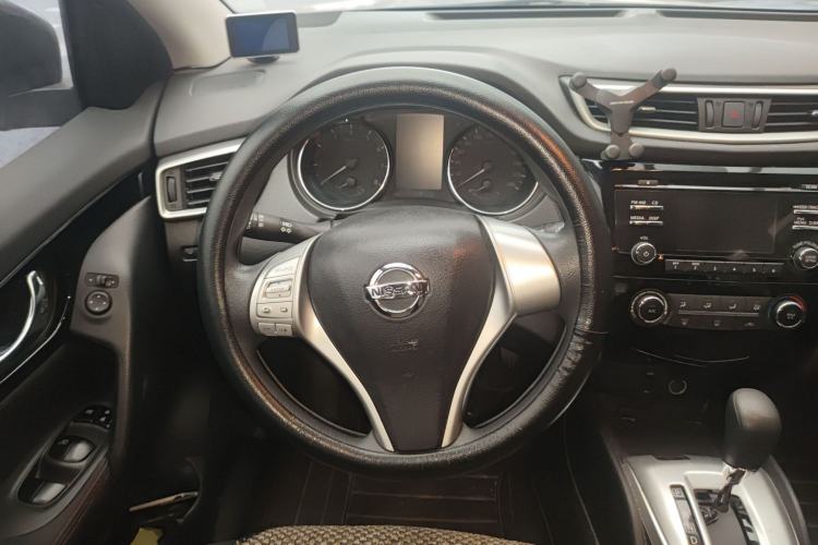 Used Nissan Qashqai 2016 2.0L CVT Elite Edition