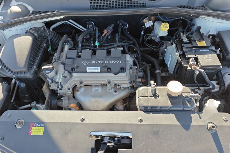 Used Baojun 310W 2017 1.5L Manual Fashion Model China V
