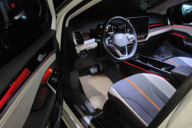 Used Volkswagen ID.6 CROZZ 2022 Long-Range PRO Edition