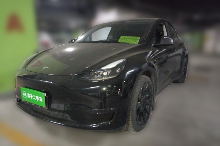 Used Tesla Model Y 2023 Long-Range All-Wheel-Drive Version