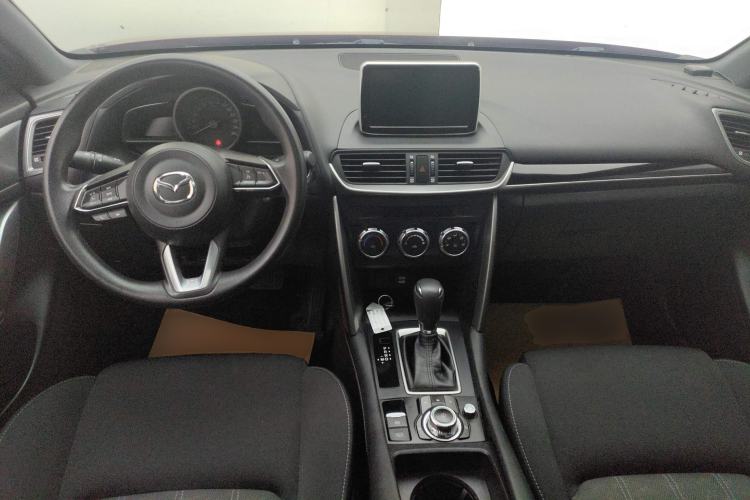 Used Mazda CX-4 2018 2.0L Automatic Two-Wheel Drive Blue Sky Dynamic Version China V Standard
