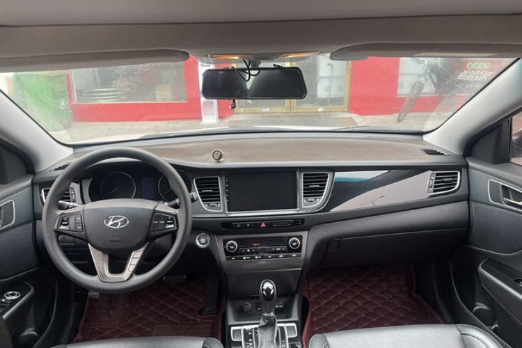 Used Hyundai Mistra 2014 1.8L Automatic Smart GLS
