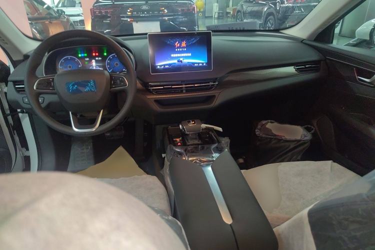 Used Hongqi E-QM5 2023 Revised Version Basic Travel Edition
