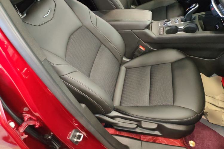 Used Cadillac XT4 2021 28T Two-Wheel Drive Tech Edition
