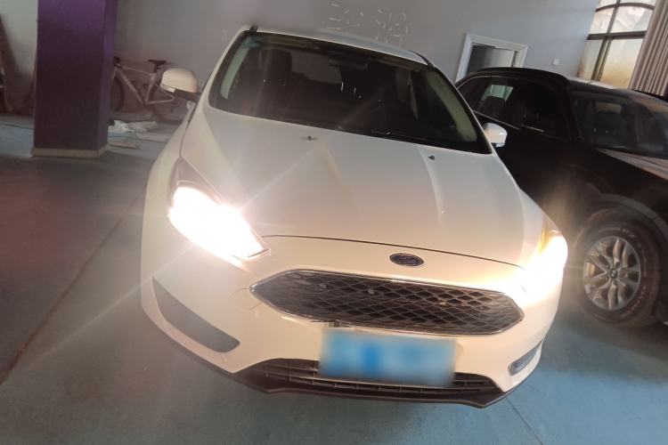 Used Ford Focus 2018 Hatchback Classic 1.6L Automatic Comfort Plus SmartDrive Edition