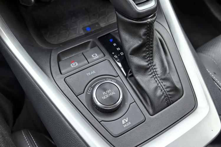 Used Toyota Wildlander 2023 Dual-Motor 2.5L E-CVT Four-Wheel Drive Prestige Edition
