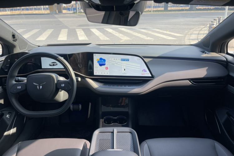 Used Hongqi EH7 2025 640 All-Wheel Drive Smart Selection Edition
