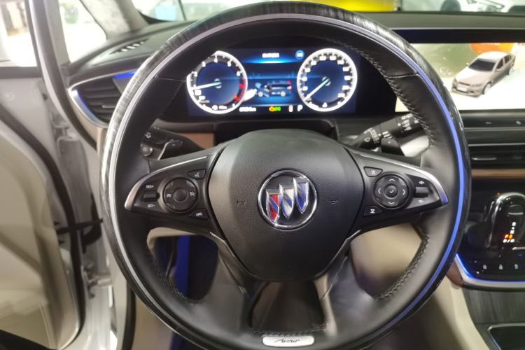 Used Buick GL8 2022 ES Landtrek 653T Comfort Edition