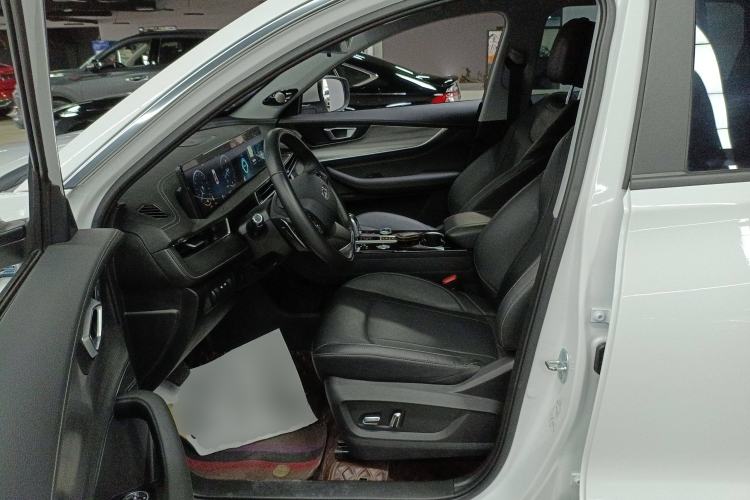 Used Chery Tiggo 8 PLUS 2022 Kunpeng Edition 390TGDI DCT Passion Version