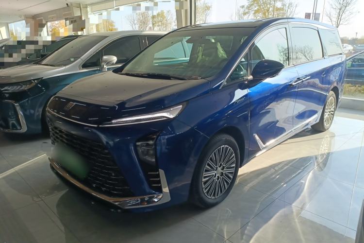 Used Buick GL8 New Energy 2024 Lu Zun Luxury Edition 7-Seater
