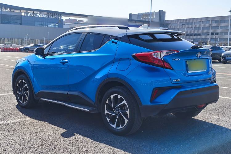 Used Toyota IZOA 2018 2.0L Yichi Edition China V Standard
