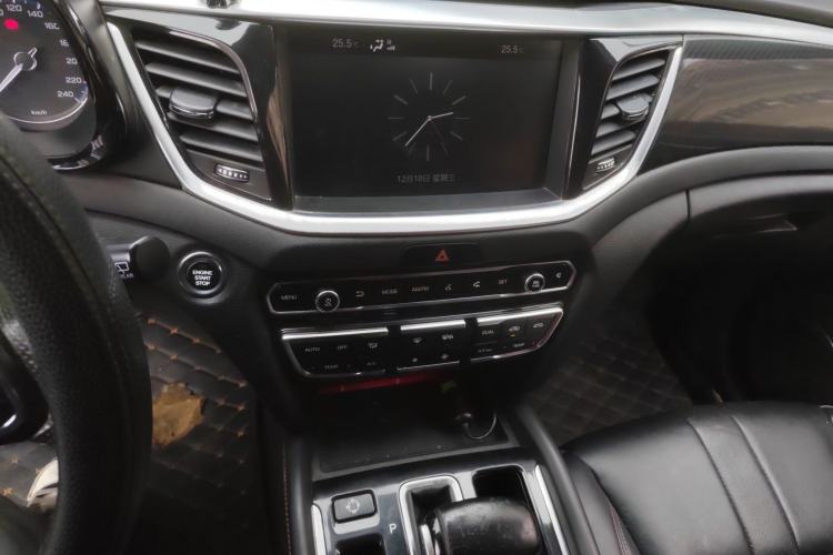 Used GAC Trumpchi GS7 2017 280T Two-Wheel Drive Luxury Model