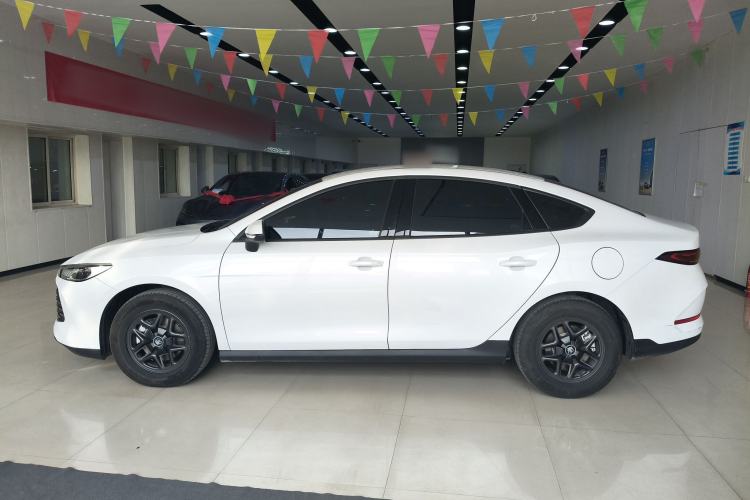 Used BYD Qin PLUS 2025 DM-i Smart Drive 55KM Leading Model
