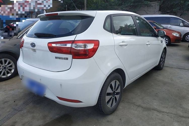 Used Kia K2 2012 Hatchback 1.4L MT GLS
