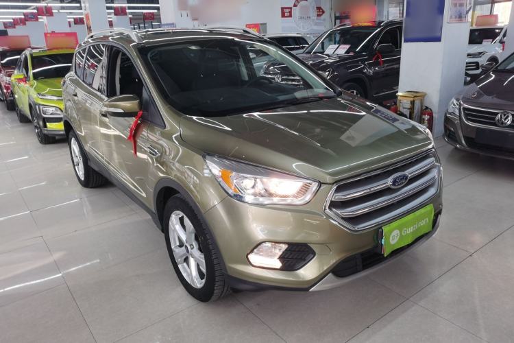 Used Ford Kuga 2018 EcoBoost 180 Two-Wheel-Drive Platinum Edition
