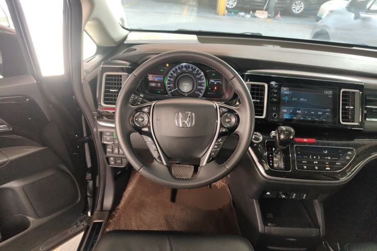 Used Honda Elysion 2019 2.0L Hybrid Luxury Edition
