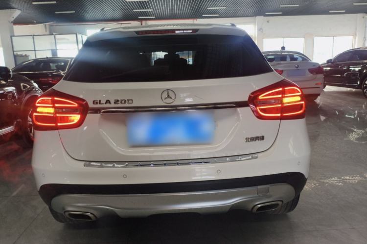 Used Mercedes-Benz GLA 2016 GLA 200 Fashion Model