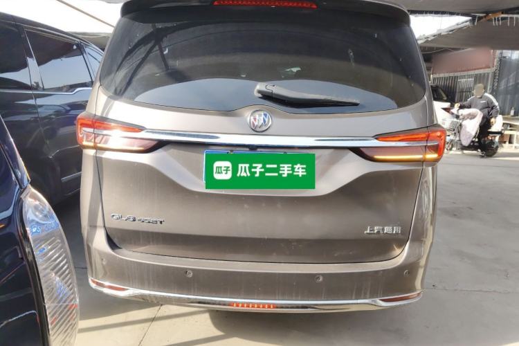 Used Buick GL8 2020 Land Cruiser Executive 652T Luxury Edition with Welfare Features
