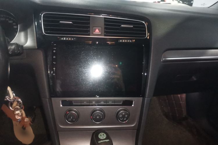 Used Volkswagen Golf 2015 1.6L Automatic Comfort Model
