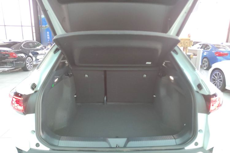 Used Volkswagen ID.4 CROZZ 2022 Long-Range PURE+ Edition
