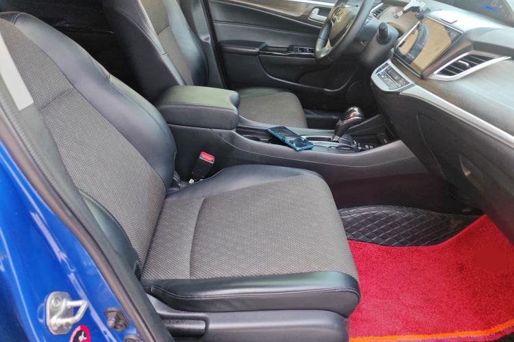 Used Honda Jade 2017 1.8L automatic Comfort version 5 seats
