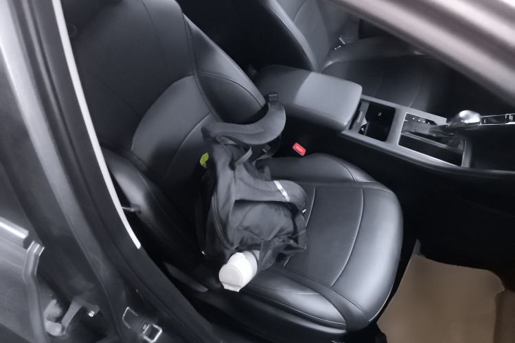 Used Roewe i5 2023 1.5L CVT Luxury Edition
