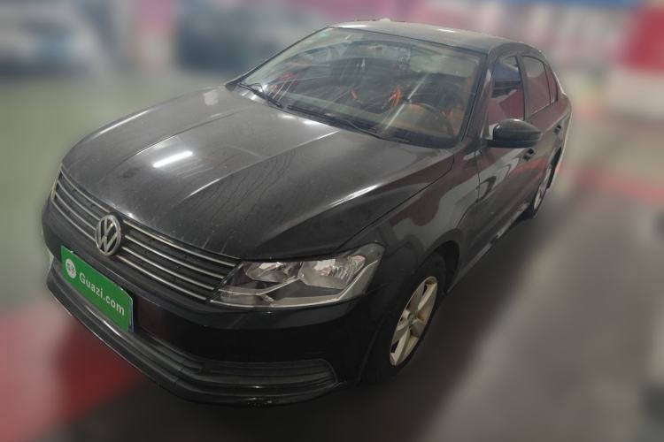 Used Volkswagen Lavida 2015 1.6L Manual Fashion Edition