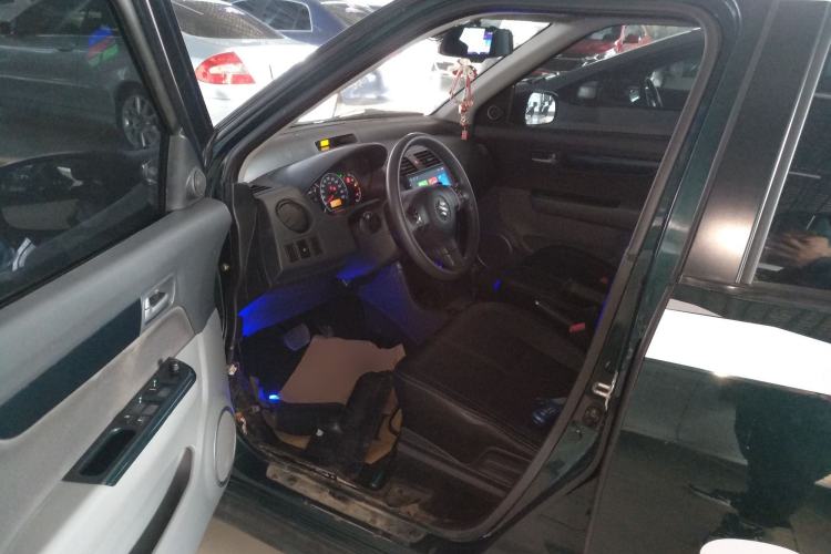 Used Suzuki Swift 2016 1.5L Automatic Fashionable Coolplay Edition
